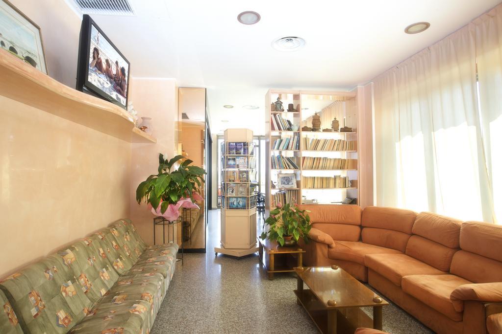 Hotel Usa Rimini Extérieur photo